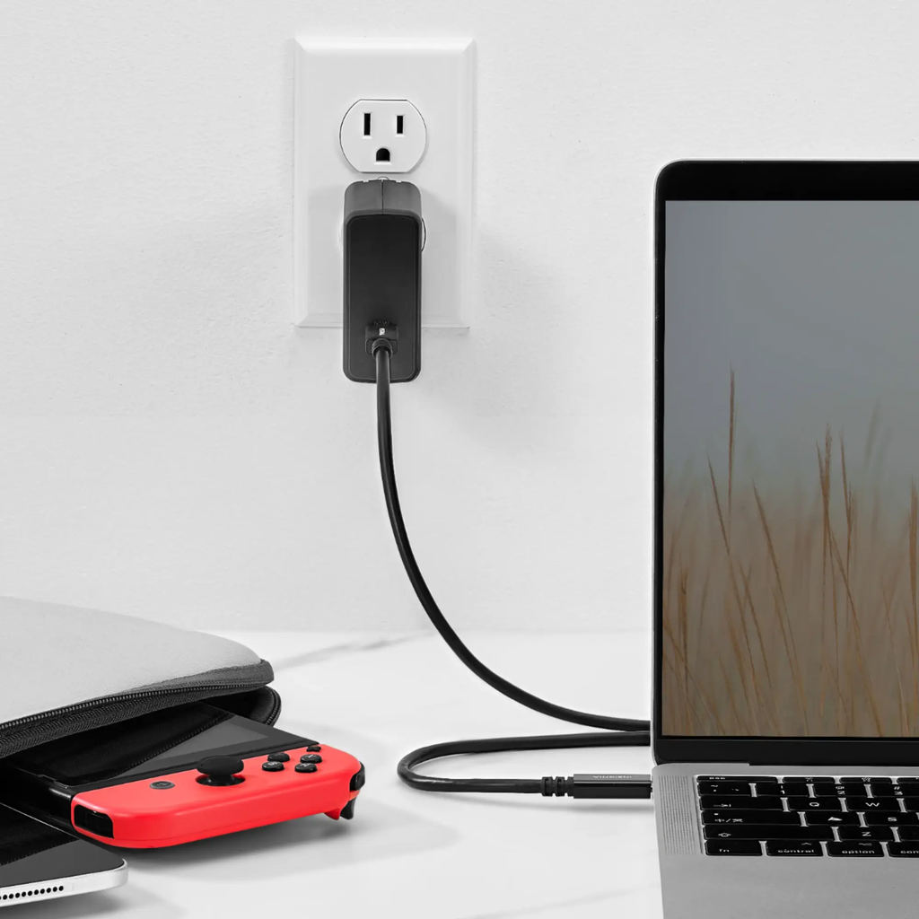 INSIGNIA 90W USB-C Wall Charger